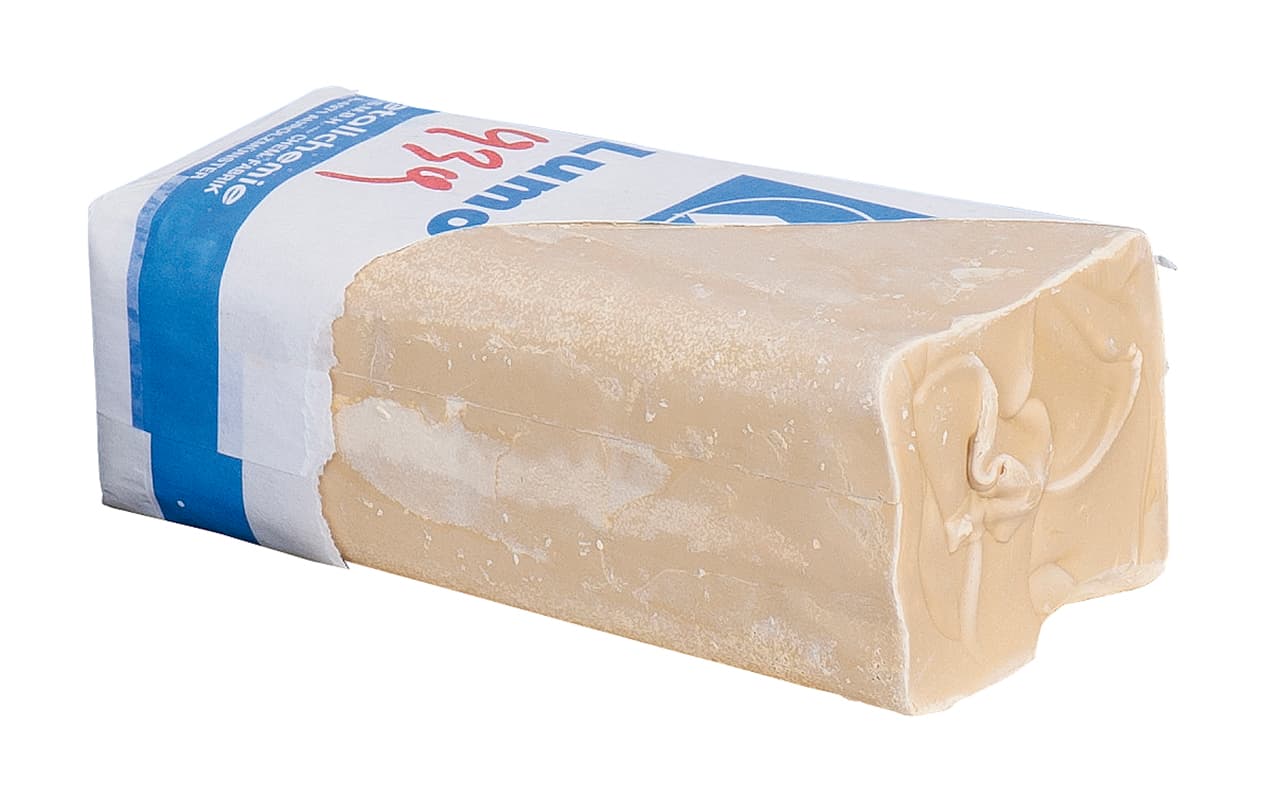 Čistiaca pasta Lumo 939 (svetlohnedá) f. plast